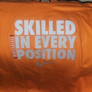 Nike "Skilled" Tee Shirt (2012 /Style #510545)
